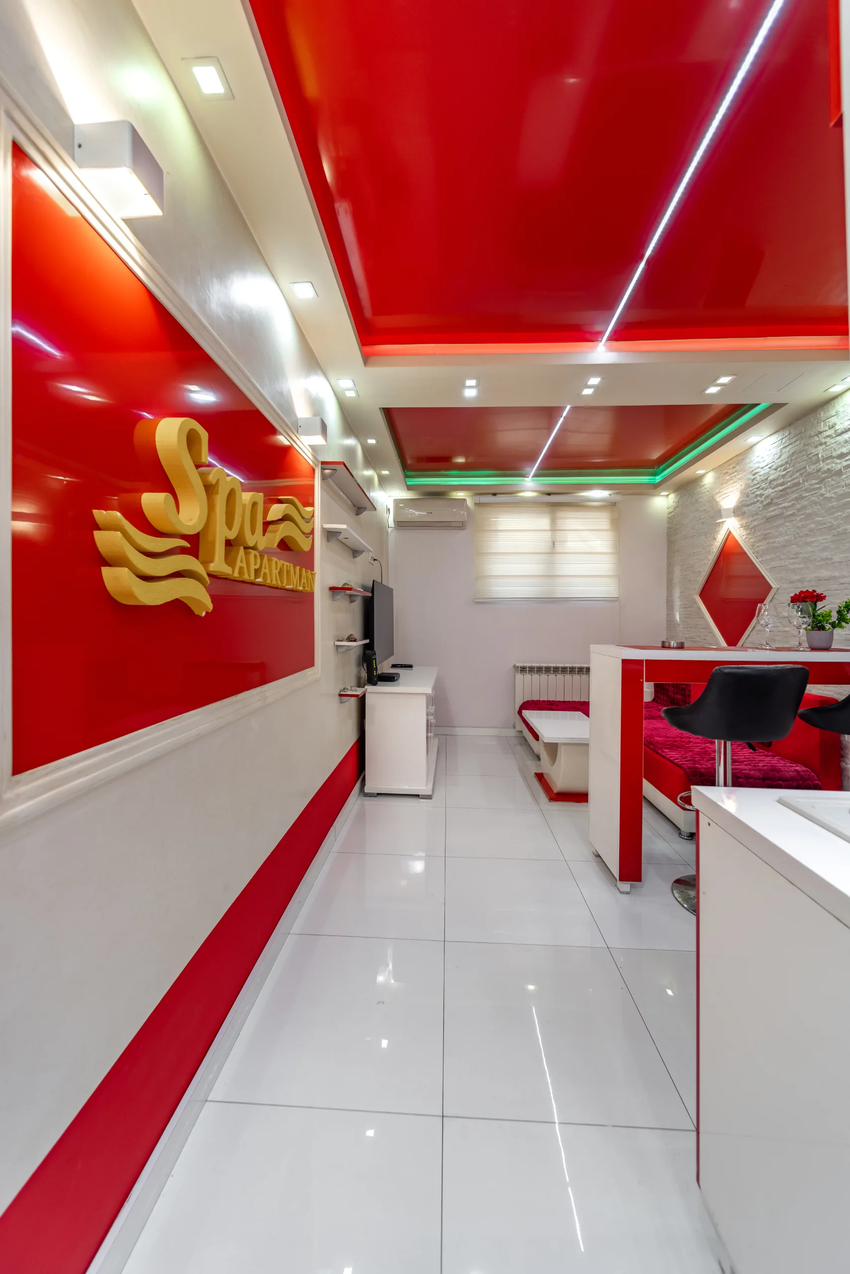 Aqualux 2 — apartman sa jacuzzijem i saunom, Vračar, Beograd (slika 7 od 13)