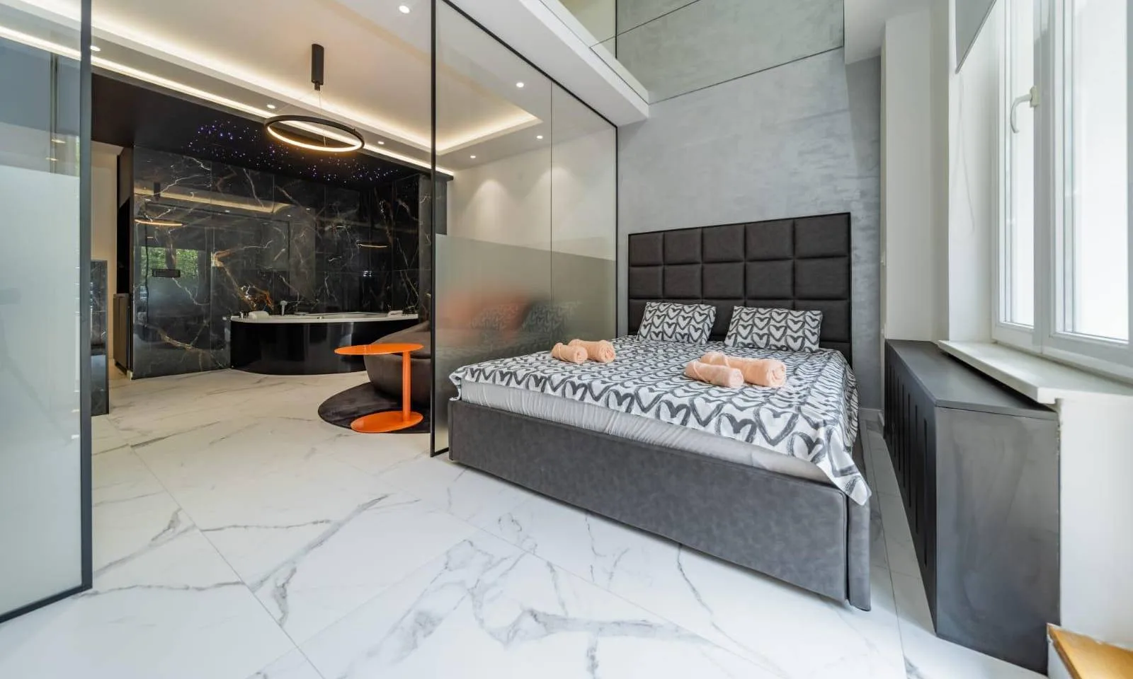 Zebrano spa — apartman sa jacuzzijem, Novi Beograd, Beograd (slika 7 od 15)
