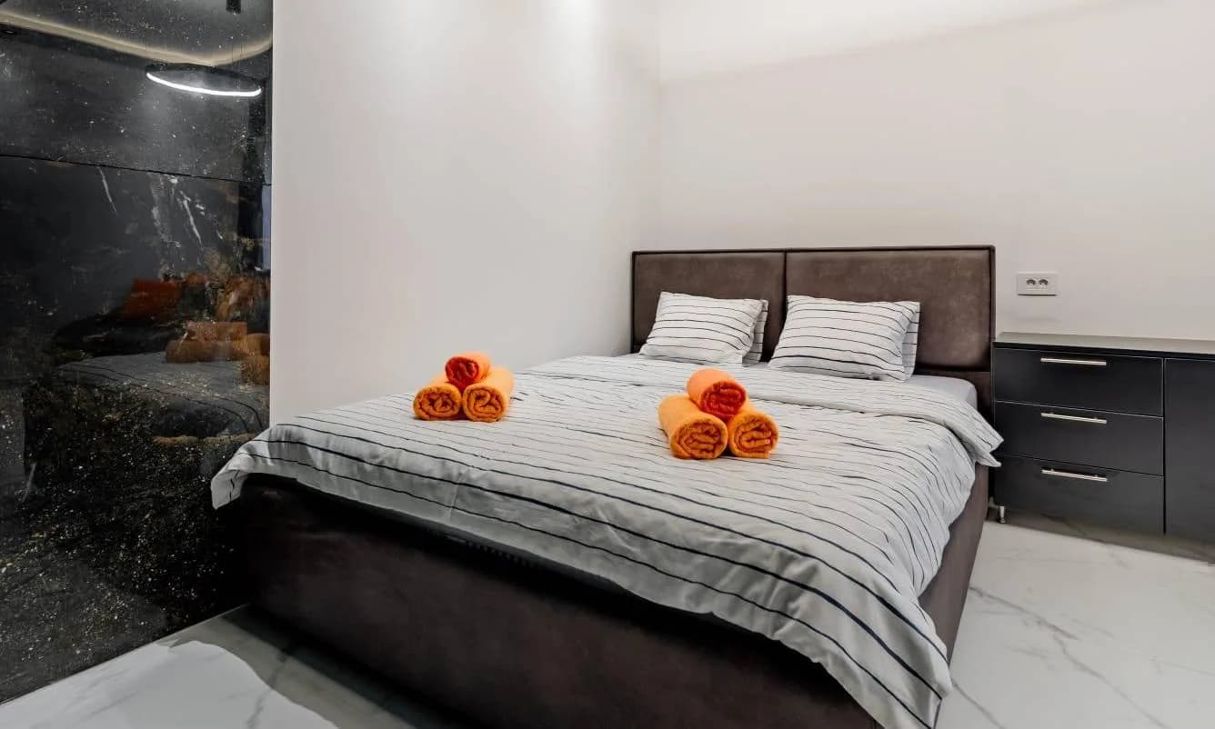 Dark nest 3 — apartman sa jacuzzijem, Zvezdara, Beograd (slika 12 od 18)